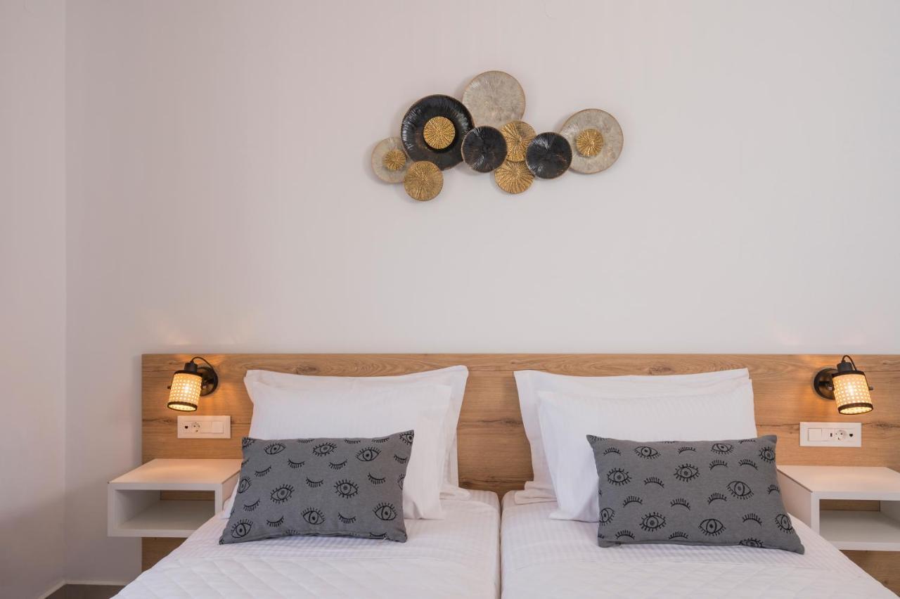 Indigo Blue Seaside Deluxe Apartments كيساموس المظهر الخارجي الصورة