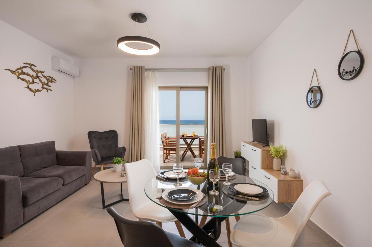 Indigo Blue Seaside Deluxe Apartments كيساموس المظهر الخارجي الصورة